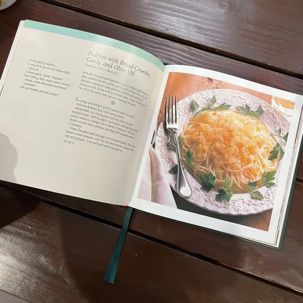 Williams-Sonoma Kitchen Library‎ Pasta Cookbook Hardcover Italian Recipes Book